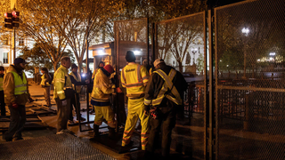 The White House Is Surrounded By an 'Unscalable' Fence, But We're Pretty Sure We Can Take It